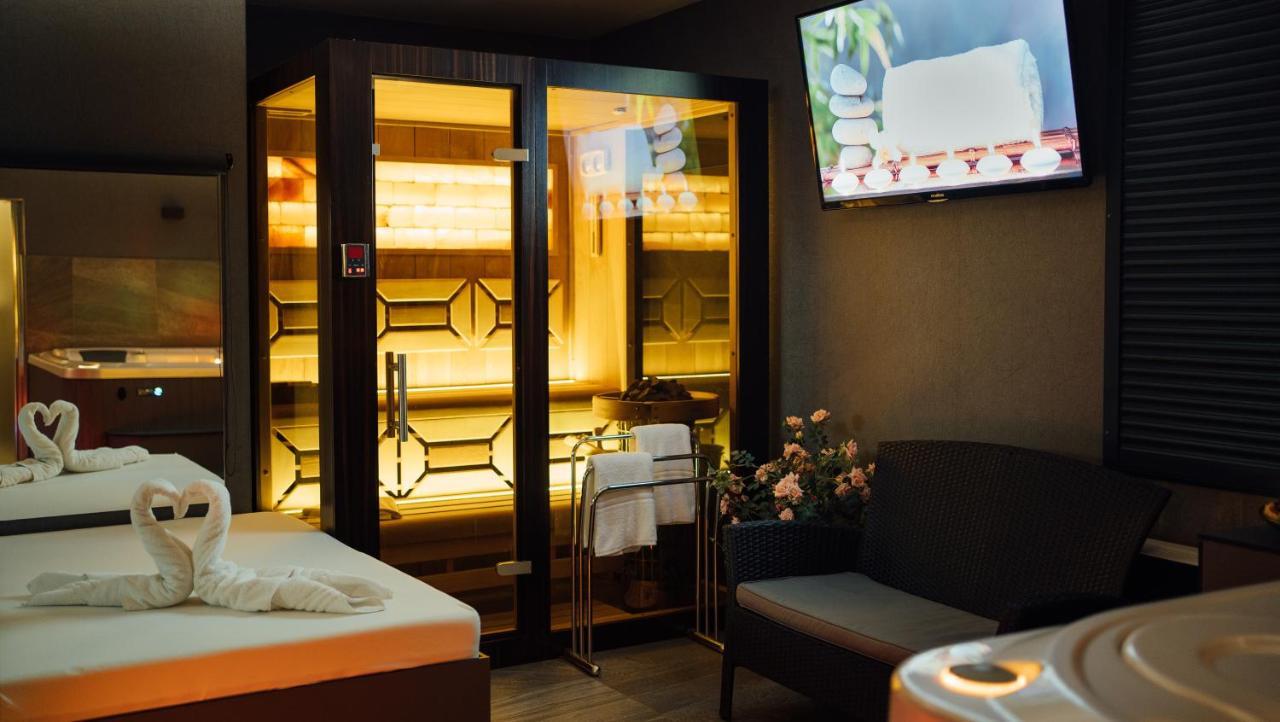 Wellness Relax - Luxusni Prague Exterior photo